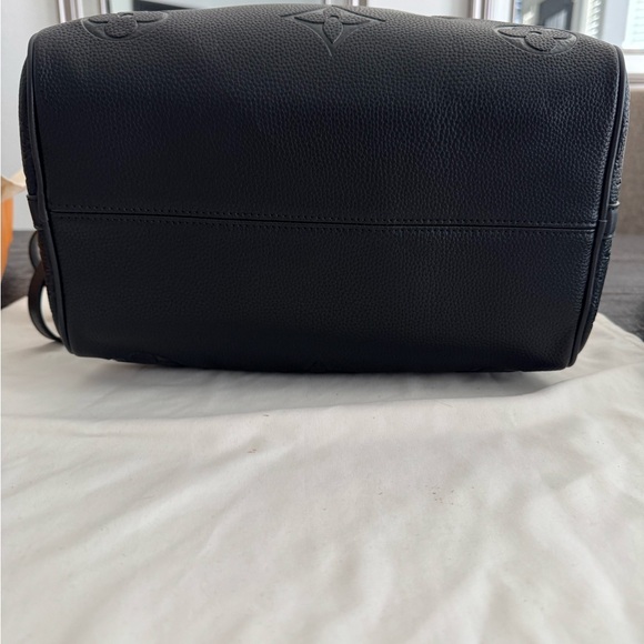 Black Embossed Leather Bag - Picture 9 of 9